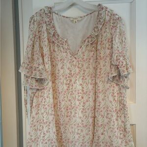 Floral Ruffle Sleeve Blouse